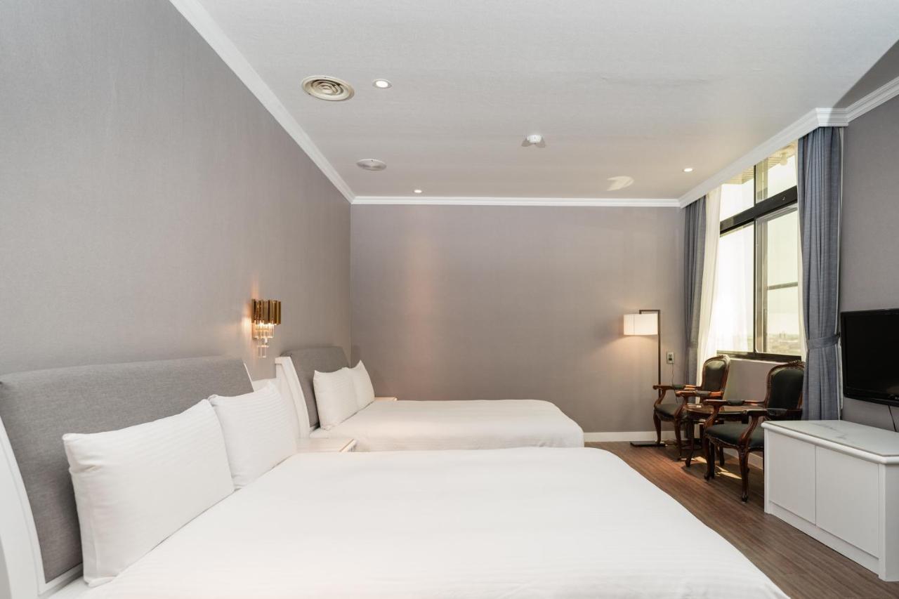 Fu Hsiang Hotel Yilan Kültér fotó