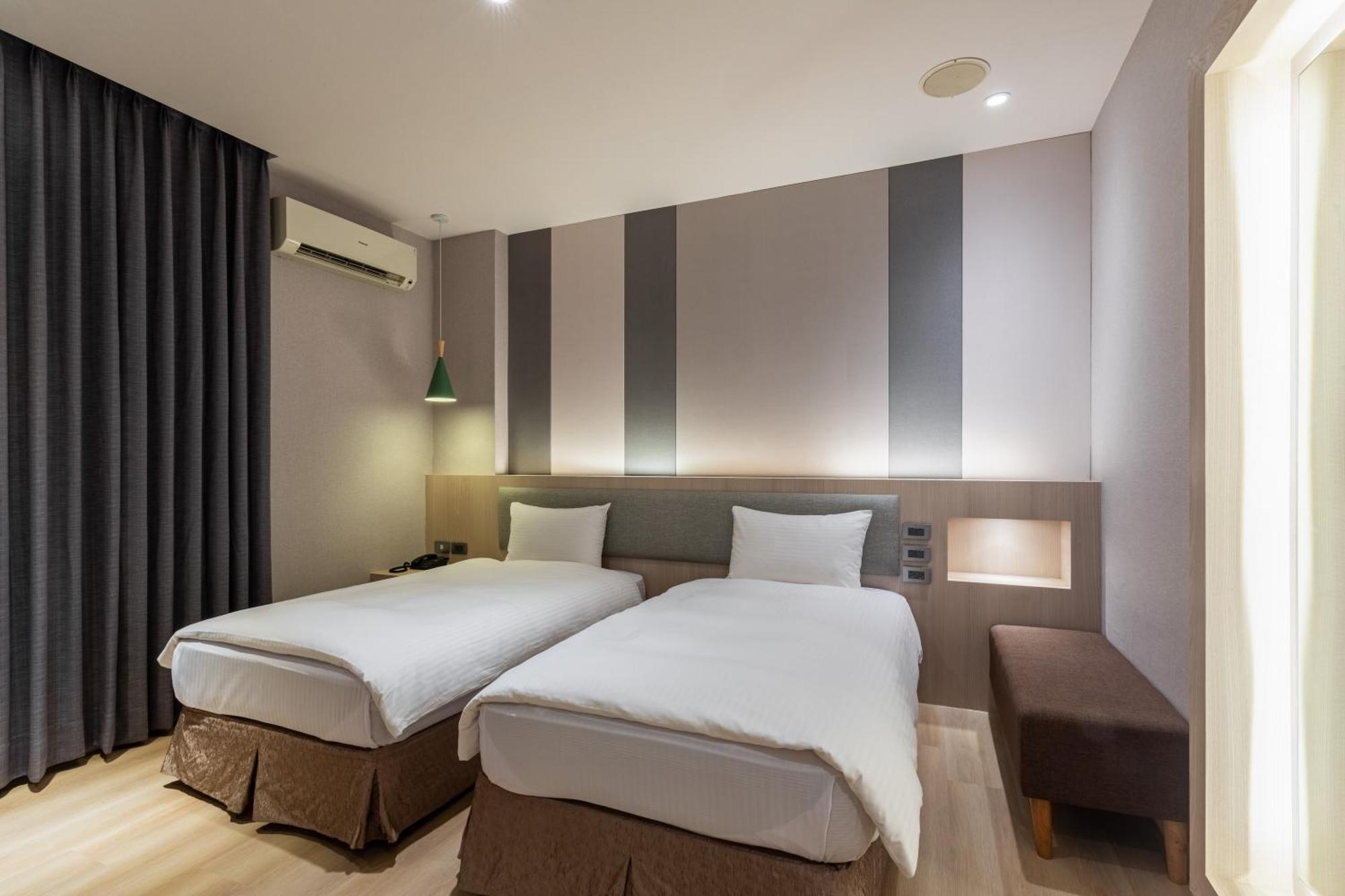 Fu Hsiang Hotel Yilan Szoba fotó