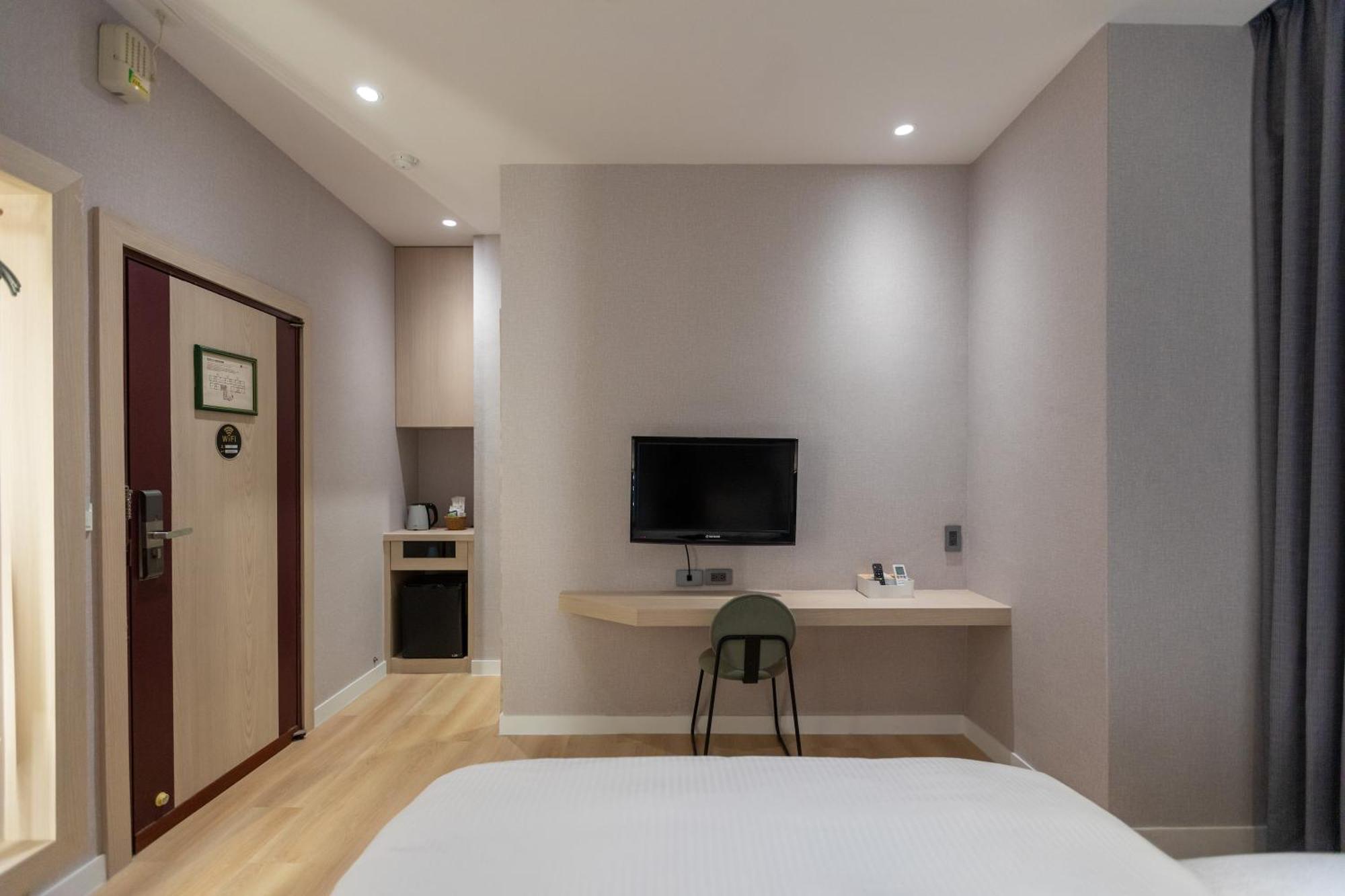 Fu Hsiang Hotel Yilan Szoba fotó